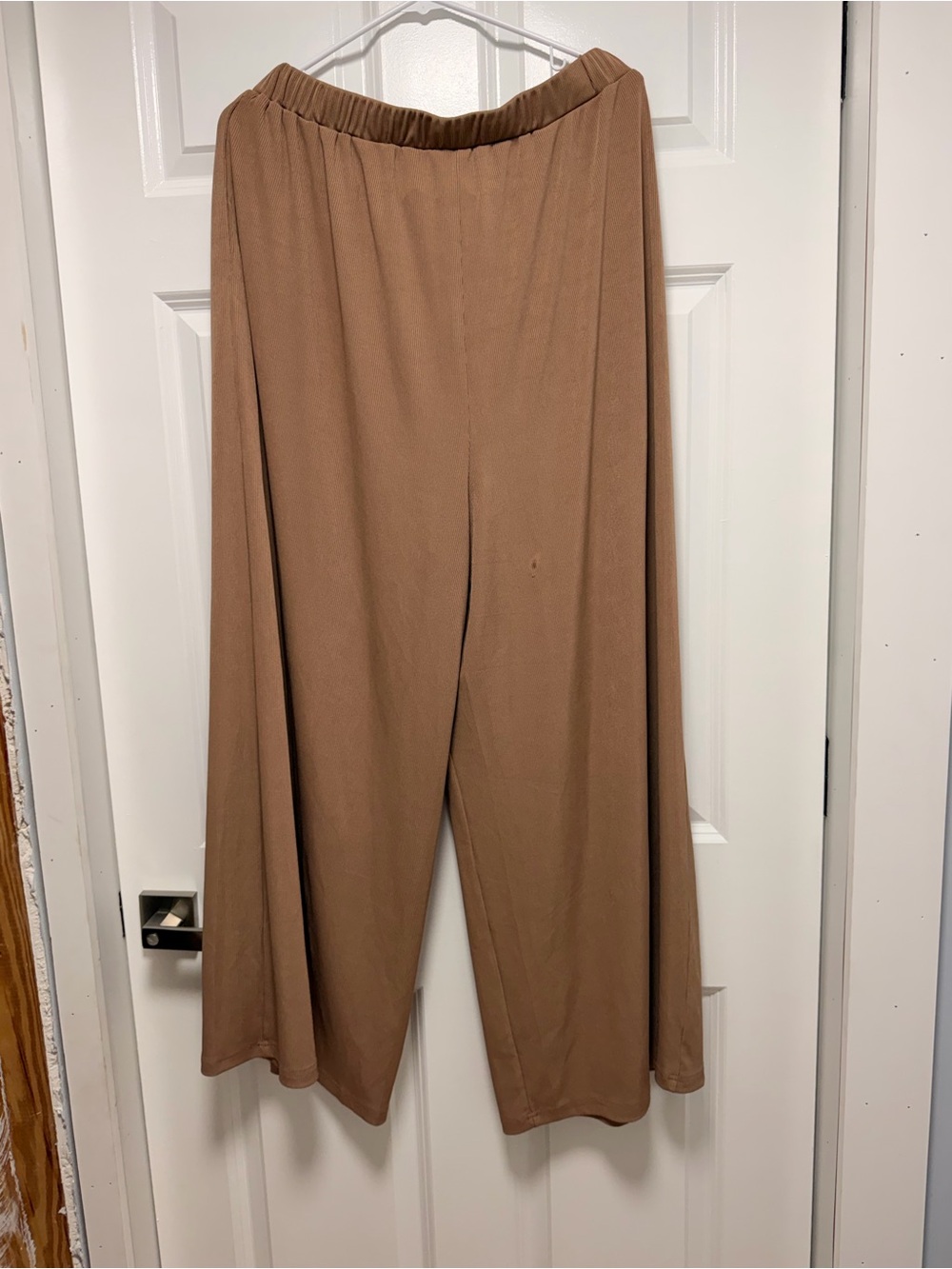 Cider Wide-Leg Elastic Waist Pants in Brown